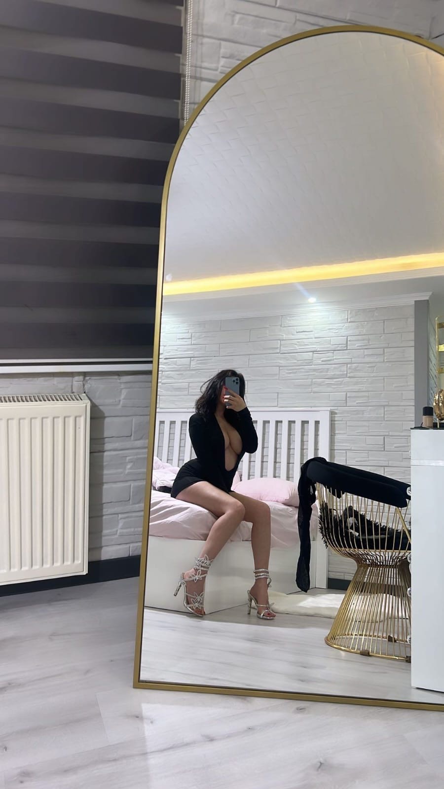 Gömeç Macera Dolu Partner Bayan Escort Hande